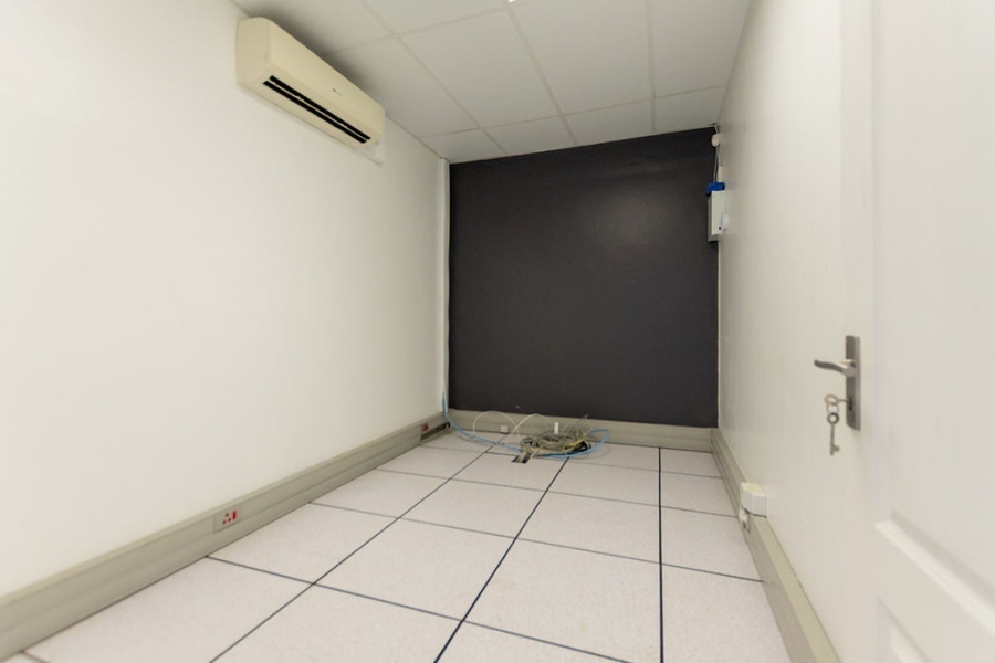 To Let Commercial Property for Rent in Saldanha Western Cape